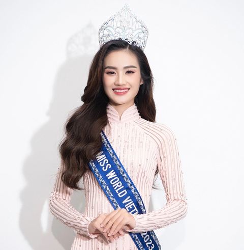 Hoa hậu Ý Nhi dự thi cuộc thi nhan sắc quốc tế - Ảnh: Facebook nhân vật Hoa hậu Ý Nhi dự thi cuộc thi nhan sắc quốc tế - Ảnh: Facebook nhân vật