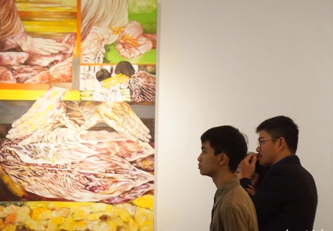 Có một đời sống nhiều nhức nhối trong tranh của các họa sĩ thắng giải cuộc thi UOB Painting of the Year 2023 - Ảnh: T.ĐIỂU Có một đời sống nhiều nhức nhối trong tranh của các họa sĩ thắng giải cuộc thi UOB Painting of the Year 2023 - Ảnh: T.ĐIỂU