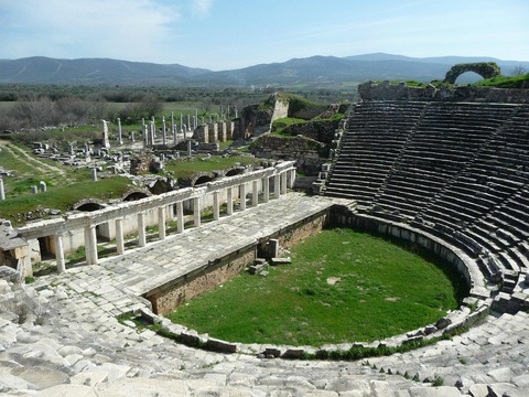 Những sáng tạo đỉnh cao của người La Mã khiến hậu thế kinh ngạc- Ảnh 8. Đền Aphrodisias đóng vai trò cực kỳ quan trọng trong lĩnh vực nghiên cứu kiến trúc điêu khắc của La Mã - Ảnh: TRIPADVISOR