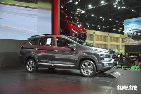 Chi tiết Mitsubishi Xpander HEV có thể về Việt Nam, tiếp tục thống trị doanh số MPV phổ thông- Ảnh 2. Bản SUV hóa Xpander Cross HEV cũng có mặt với giá bán cao hơn bản thuần MPV một chút - Ảnh: LÊ HOÀNG