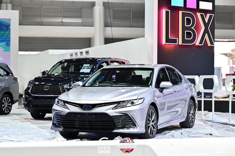 Bangkok Motor Show 2024: Quầy bar VinFast và hàng loạt xe hot dự kiến đến Việt Nam lộ diện- Ảnh 4. Các gian hàng khác cũng gần như đã được chuẩn bị xong xuôi. Ngày mở cửa chính thức đã rất cận kề, do đó những chiếc xe trưng bày đều không được che chắn bạt, dù là những mẫu xe