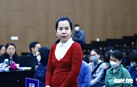 'Siêu lừa' Nguyễn Thị Hà Thành hầu tòa phúc thẩm- Ảnh 1. Bị cáo Thành trong phiên tòa sơ thẩm - Ảnh: DANH TRỌNG