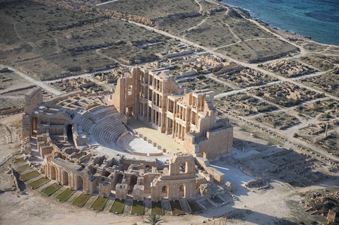 Những sáng tạo đỉnh cao của người La Mã khiến hậu thế kinh ngạc- Ảnh 4. Leptis Magna là một trong những thành phố hàng đầu của La Mã nằm ở châu Phi - Ảnh: THE ATLANTIC