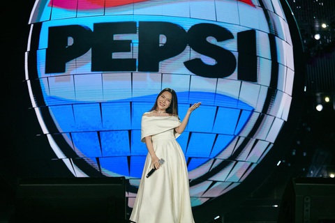 Đổi bộ nhận diện, Pepsi bước vào kỷ nguyên mới- Ảnh 4. Đổi bộ nhận diện, Pepsi bước vào kỷ nguyên mới- Ảnh 4.