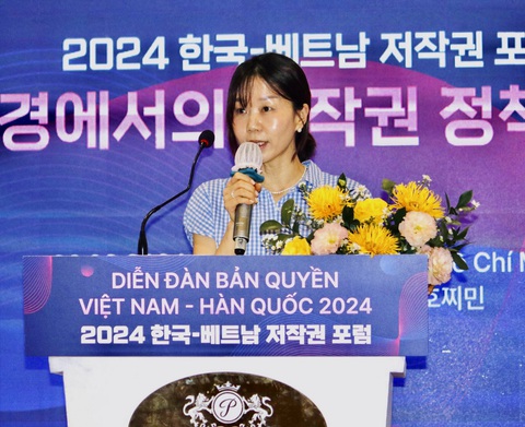 Bà Lee Ha Young - phó trưởng phòng Hợp tác thương mại văn hóa, Bộ Văn hóa, Thể thao và Du lịch Hàn Quốc - Ảnh: HỒ LAM Bà Lee Ha Young - phó trưởng phòng Hợp tác thương mại văn hóa, Bộ Văn hóa, Thể thao và Du lịch Hàn Quốc - Ảnh: HỒ LAM