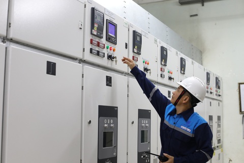 Cấp nước TP.HCM: 336 gói thầu đã triển khai, đảm bảo nước sạch cho dân- Ảnh 3. Hiện nay, tổng công suất thiết kế các nhà máy nước thuộc Sawaco là 2,4 triệu m³/ngày đêm - Ảnh: ĐINH BÍCH