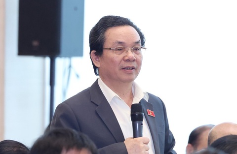 Đại biểu Quốc hội: Đất vàng hai bên sông Hồng như bãi cỏ hoang, nhếch nhác, nhiều tệ nạn- Ảnh 1. Đại biểu Hoàng Văn Cường - Ảnh: GIA HÂN