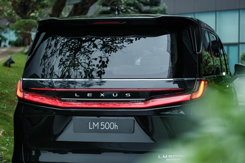 Lexus LM 2024 ra mắt Việt Nam với giá từ 7,29 tỉ đồng- Ảnh 5. Lexus LM 2024 ra mắt Việt Nam với giá từ 7,29 tỉ đồng- Ảnh 5.