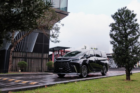 Lexus LM 2024 ra mắt Việt Nam với giá từ 7,29 tỉ đồng- Ảnh 11. Lexus LM 2024 ra mắt Việt Nam với giá từ 7,29 tỉ đồng- Ảnh 11.