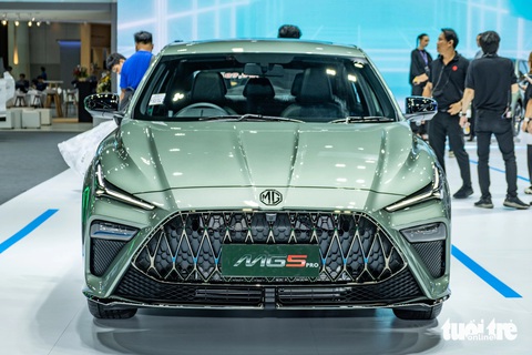 MG5 có bản cao cấp hầm hố hơn, thêm công nghệ an toàn, giá quy đổi từ hơn 420 triệu đồng- Ảnh 9. MG5 có bản cao cấp hầm hố hơn, thêm công nghệ an toàn, giá quy đổi từ hơn 420 triệu đồng- Ảnh 9.