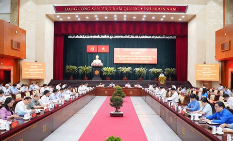 Bí thư Nguyễn Văn Nên: 'Cán bộ ngồi đây ai gan dạ, ai nhút nhát tôi biết hết'- Ảnh 1. Toàn cảnh hội nghị - Ảnh: T.V