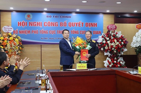 Cục trưởng Cục Hải quan TP.HCM làm phó tổng cục trưởng Tổng cục Hải quan- Ảnh 1. Cục trưởng Cục Hải quan TP.HCM làm phó tổng cục trưởng Tổng cục Hải quan từ ngày 2-4 - Ảnh: CTV