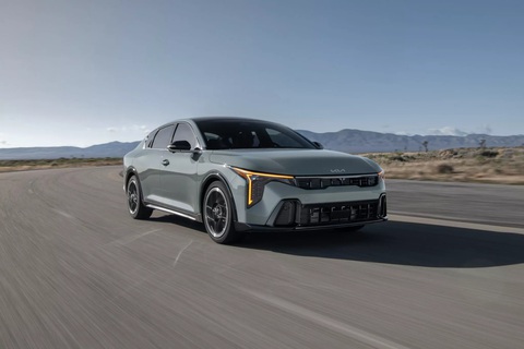 Kia K4 chính thức ra mắt: Công nghệ an toàn cao cấp, có bản hatchback- Ảnh 5. Kia K4 chính thức ra mắt: Công nghệ an toàn cao cấp, có bản hatchback- Ảnh 5.