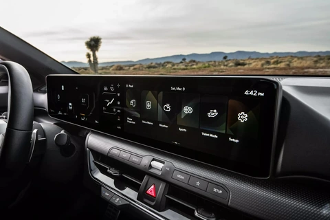 Kia K4 chính thức ra mắt: Công nghệ an toàn cao cấp, có bản hatchback- Ảnh 12. Kia K4 chính thức ra mắt: Công nghệ an toàn cao cấp, có bản hatchback- Ảnh 12.