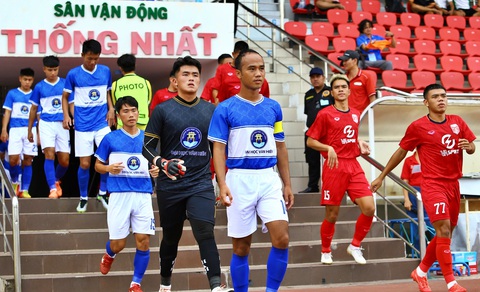 Bóng đá TP.HCM nhộn nhịp ở giải cận chuyên nghiệp- Ảnh 1. Sân Thống Nhất sôi động với các trận đấu ở Giải hạng nhì - Ảnh: QUANG THỊNH