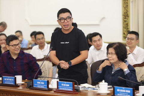 Bí thư Nguyễn Văn Nên: TP.HCM quy hoạch những khu đặc biệt cho cộng đồng khởi nghiệp- Ảnh 2. Ông Trần Vũ Nguyên - chủ tịch Công ty Giáo dục AI Education - phát biểu - Ảnh: TH.T.