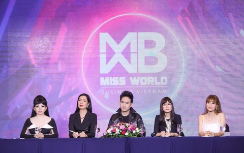 60 tuổi vẫn có thể thi Hoa hậu Thế giới doanh nhân 2024- Ảnh 1. Ban giám khảo của cuộc thi Miss World Business 2024 - Hoa hậu Thế giới doanh nhân.