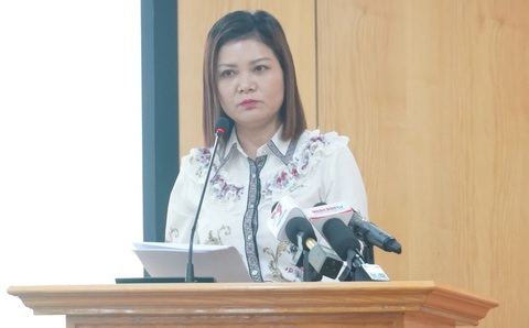 Bộ Công Thương lý giải vì sao đề xuất doanh nghiệp được tự quyết giá xăng dầu, vẫn giữ quỹ bình ổn- Ảnh 1. Lãnh đạo Vụ Thị trường trong nước, Bộ Công Thương thông tin về việc xây dựng nghị định mới quản lý kinh doanh xăng dầu - Ảnh: N.AN