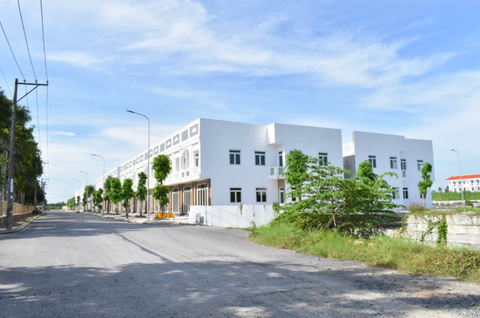 Công ty con của Quỹ đầu tư phát triển Cần Thơ dính nợ xấu gần 100 tỉ đồng- Ảnh 1. Khu đô thị mới Thới Lai, nơi Công ty cổ phần đầu tư CADIF sử dụng nền tái định cư, đất công trình bưu điện, đất giao thông để thế chấp - Ảnh tư liệu: CHÍ HẠNH