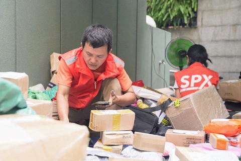 Khảo sát của Shopee cho thấy sau một tháng triển khai chính sách 15 ngày trả hàng, tuy số đơn tăng nhưng thông số rủi ro từ chính sách mới lại thấp hơn dự tính Khảo sát của Shopee cho thấy sau một tháng triển khai chính sách 15 ngày trả hàng, tuy số đơn tăng nhưng thông số rủi ro từ chính sách mới lại thấp hơn dự tính