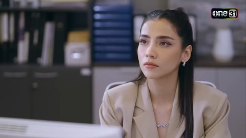 Yêu chồng bạn thân: Thêm một phim giúp các 'tiểu tam' tỉnh mộng- Ảnh 5. Gina Virahya