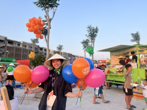 Ngắm hoàng hôn, check-in với đồng cỏ, mặt trời tại Kite Zone- Ảnh 6. Ngắm hoàng hôn, check-in với đồng cỏ, mặt trời tại Kite Zone- Ảnh 6.