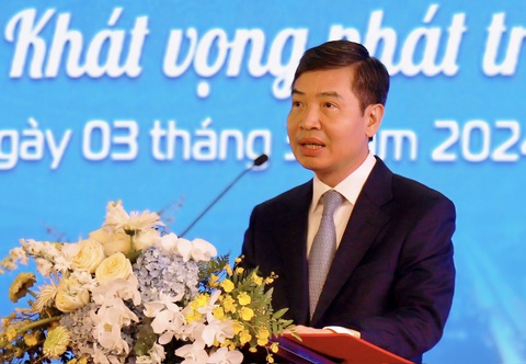 Ông Tạ Anh Tuấn - chủ tịch UBND tỉnh Phú Yên - phát biểu tại hội nghị - Ảnh: HÀ MY Ông Tạ Anh Tuấn - chủ tịch UBND tỉnh Phú Yên - phát biểu tại hội nghị - Ảnh: HÀ MY