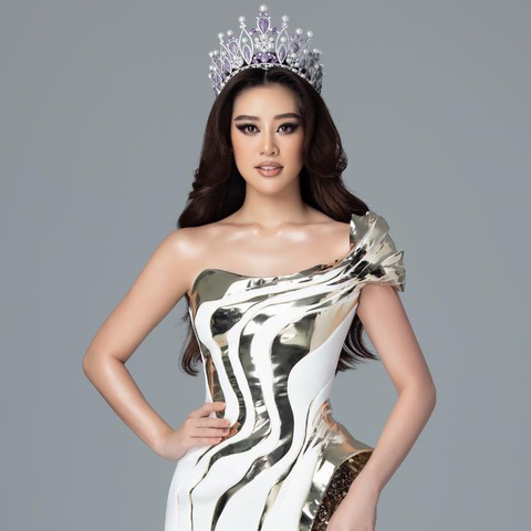 Kỳ Duyên và loạt hoa hậu mãi chưa tốt nghiệp đại học - Ảnh 5. Kỳ Duyên và loạt hoa hậu mãi chưa tốt nghiệp đại học - Ảnh 5.