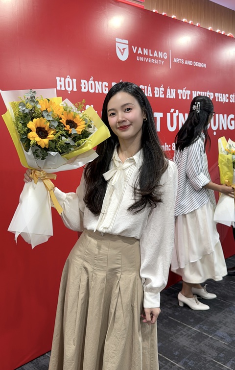 'Phú bà Vbiz' - Midu tốt nghiệp á khoa thạc sĩ- Ảnh 6. Qua thời gian, Midu đã chứng minh cho công chúng thấy hình ảnh một “phú bà” không phải chỉ sở hữu nhan sắc mà còn tài giỏi, thành công trong nhiều lĩnh vực.