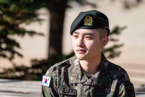 D.O chia sẻ rằng anh đã từng làm đầu bếp khi tham gia nghĩa vụ quân sự - Ảnh: Soompi D.O chia sẻ rằng anh đã từng làm đầu bếp khi tham gia nghĩa vụ quân sự - Ảnh: Soompi