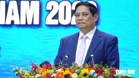 Nhận diện lại tiềm năng, lợi thế để Phú Quốc phát triển xứng tầm- Ảnh 1. Thủ tướng Phạm Minh Chính phát biểu chỉ đạo tại hội nghị - Ảnh: CHÍ CÔNG