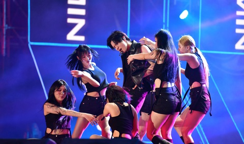 'Cỗ máy nhảy' Taemin đem đến những màn trình diễn ấn tượng - Ảnh: BTC 'Cỗ máy nhảy' Taemin đem đến những màn trình diễn ấn tượng - Ảnh: BTC