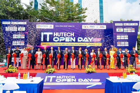 Sinh viên tham gia phỏng vấn tại HUTECH IT Open Day 2024- Ảnh 1. Sinh viên tham gia phỏng vấn tại HUTECH IT Open Day 2024- Ảnh 1.