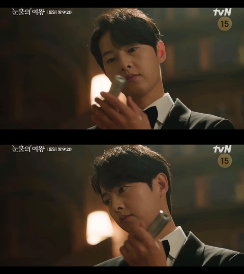 Profile cực ngầu của Song Joong Ki khi làm cameo 'Queen of tears'- Ảnh 2. Song Joong Ki thủ vai cameo nhưng được xây dựng background cực kỳ nguy hiểm, lấy thông tin từ các nhân vật mà nam diễn viên đảm nhận thành công như luật sư mafia trong Vincenzo, cậu bé người sói trong A Werewolf Boy, con út nhà tài phiệt trong Reborn Rich