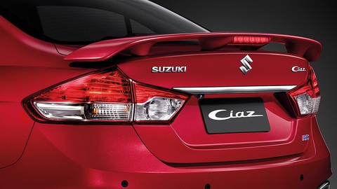 Suzuki Ciaz đại hạ giá tại Thái Lan, xe nhập về Việt Nam có được hưởng lợi?- Ảnh 7. Suzuki Ciaz đại hạ giá tại Thái Lan, xe nhập về Việt Nam có được hưởng lợi?- Ảnh 7.
