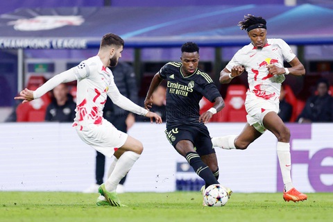 Real Madrid (giữa) phải đối mặt với dàn sao trẻ của Leipzig - Ảnh: REUTERS Real Madrid (giữa) phải đối mặt với dàn sao trẻ của Leipzig - Ảnh: REUTERS