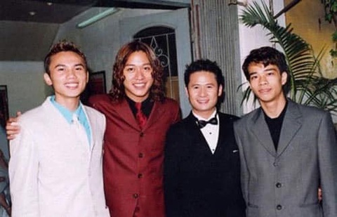 Backstreet Boys đã tái hợp, còn nhóm Quả Dưa Hấu thì sao?- Ảnh 1. Ảnh thời trẻ của 4 thành viên nhóm Quả Dưa Hấu gồm: Anh Tú, Tuấn Hưng, Bằng Kiều, Tường Văn (trái qua)