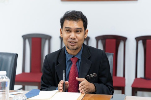 Chi phí tương đương TP.HCM, người Việt sang Malaysia du học ngày càng nhiều- Ảnh 4. Tiến sĩ Azriey Mazlan, lãnh sự giáo dục, Tổng lãnh sự quán Malaysia tại TP.HCM - Ảnh: THANH PHÚ