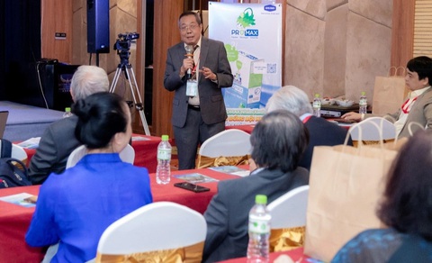 ThS.BSCKII. Võ Quang Phúc Ủy viên BCH LCH Tai Mũi Họng TP.HCM – Nguyên Phó giám đốc BV Tai Mũi Họng TP.HCM Bac sĩ Võ Quang Phúc phát biểu tại hội thảo