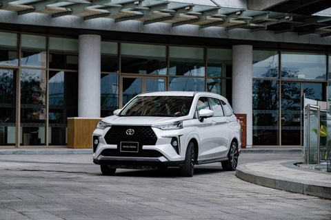 Toyota Việt Nam giảm giá bán tới 38 triệu cho Veloz Cross- Ảnh 1. Toyota Việt Nam giảm giá bán tới 38 triệu cho Veloz Cross- Ảnh 1.