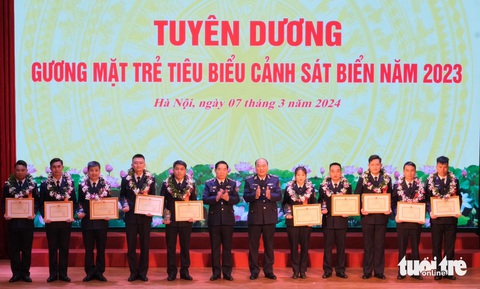 Cảnh sát biển Việt Nam tuyên dương gương mặt trẻ tiêu biểu, triển vọng 2023- Ảnh 2. Cảnh sát biển Việt Nam tuyên dương các gương mặt trẻ tiêu biểu, triển vọng năm 2023 - Ảnh: HÀ THANH
