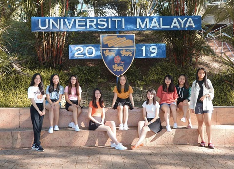 Chi phí đại học Việt Nam so với Thái Lan, Malaysia, Singapore... chênh lệch ra sao?- Ảnh 2. Sinh viên du học tại ĐH Malaya - Ảnh: APRU