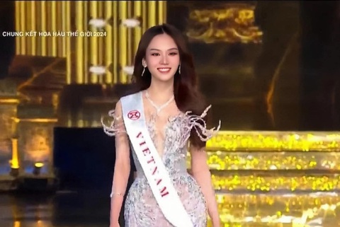 Huỳnh Nguyễn Mai Phương xuất hiện rạng rỡ, tự tin - Ảnh chụp màn hình Huỳnh Nguyễn Mai Phương xuất hiện rạng rỡ, tự tin - Ảnh chụp màn hình