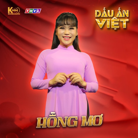 Dấu ấn Việt tái hiện hào hùng những giai điệu âm vang Tổ quốc- Ảnh 2. Hồng Mơ - Nữ ca sĩ sinh năm 1983 đến với công chúng lần đầu tại cuộc thi Tiếng hát truyền hình TP.HCM 2005 với chất giọng nội lực, biến hóa đa dạng trong nhiều phong cách âm nhạc khác nhau.