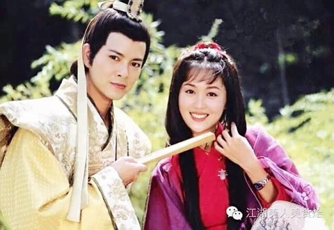 Lương Tiểu Băng và Trần Gia Huy từng hợp tác trong Lương Sơn Bá, Chúc Anh Đài. Tuy nhiên, mối quan hệ của cả hai trong phim lại là tình địch của nhau Lương Tiểu Băng và Trần Gia Huy từng hợp tác trong Lương Sơn Bá, Chúc Anh Đài. Tuy nhiên, mối quan hệ của cả hai trong phim lại đối đầu nhau