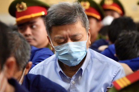 Nhiều kiến nghị từ luật sư của ông Nguyễn Cao Trí được viện kiểm sát đồng ý- Ảnh 2. Ông Chu Lập Cơ (chồng bà Trương Mỹ Lan) tại tòa - Ảnh: HỮU HẠNH