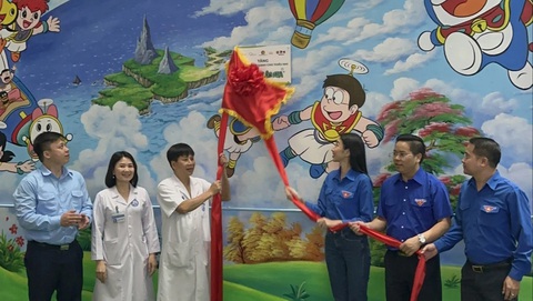 Khánh thành sân chơi cho bệnh nhi ở Vĩnh Phúc - Ảnh: NVCC Khánh thành sân chơi cho bệnh nhi ở Vĩnh Phúc - Ảnh: NVCC