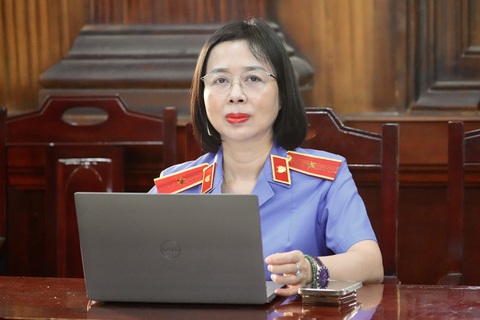 Đại diện Viện kiểm sát nhân dân TP.HCM tranh luận tại tòa - Ảnh: HỮU HẠNH Đại diện Viện kiểm sát nhân dân TP.HCM tranh luận tại tòa - Ảnh: HỮU HẠNH
