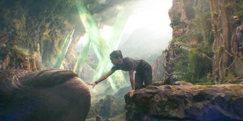 Khám phá bối cảnh khủng của bom tấn Godzilla x Kong: Đế chế mới- Ảnh 4. Diễn viên đối diện nhiều nguy hiểm để có những thước phim sống động