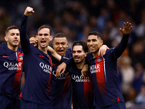 Tin tức thể thao sáng 1-4: Sinner vô địch Miami Open; PSG thắng trận siêu kinh điển Pháp- Ảnh 3. PSG đánh bại Marseille dù chơi thiếu người - Ảnh: REUTERS